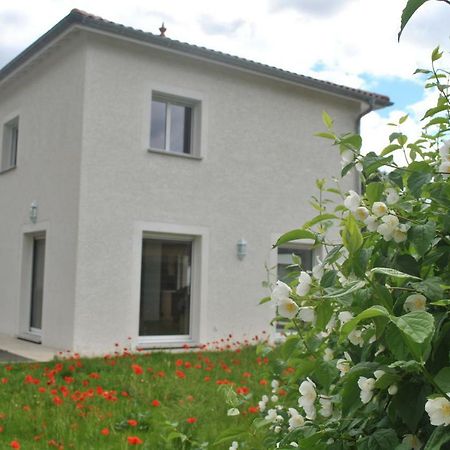 La Marina Villa Chassieu Eksteriør billede